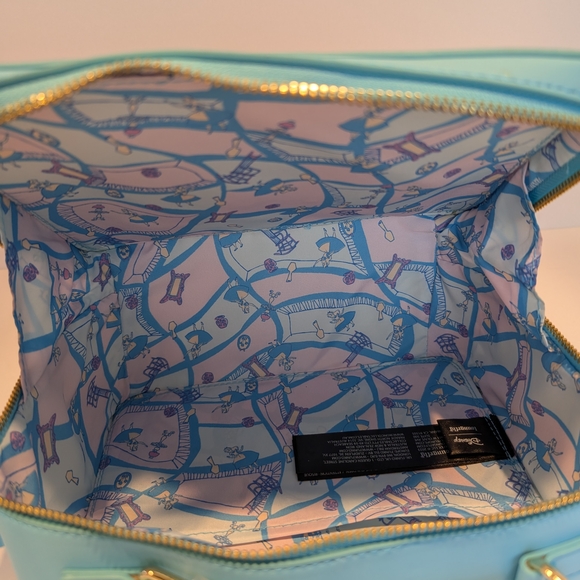 Loungefly New Disney Alice in Wonderland Blue Lunch Box - Picture 10 of 10